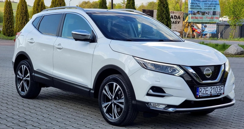 Nissan Qashqai cena 84300 przebieg: 37100, rok produkcji 2017 z Oświęcim małe 781